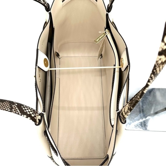 Michael Kors Reed Large Tote Bag Snakeskin Cream/Black - Picture 10 of 12